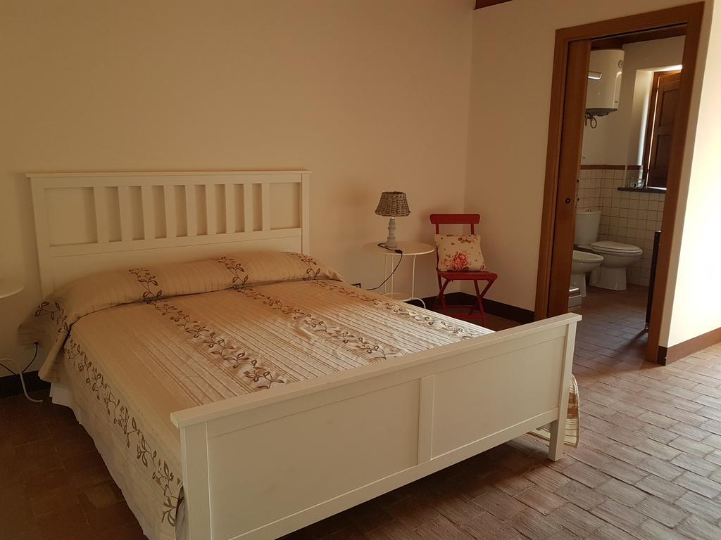 Pumadamuri Hotel Acireale Esterno foto